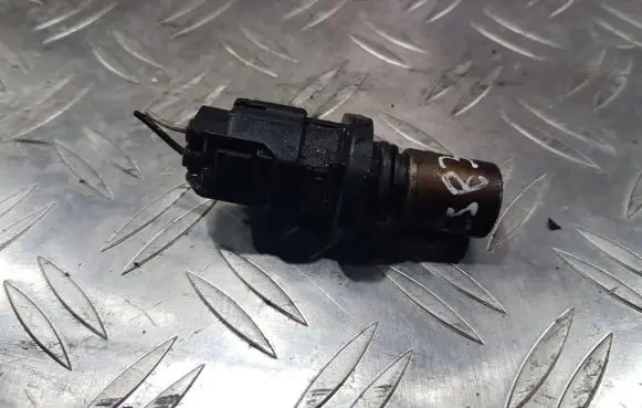 Toyota Yaris Camshaft position sensor