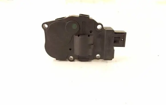 Mercedes-Benz SLK R172 Air flap motor/actuator 1699062500 EFB431