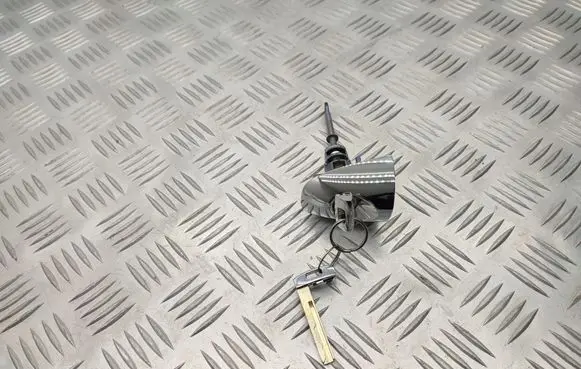KIA Sorento Front door lock (next to the handle) 