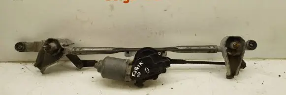 Subaru Forester SH Front wiper linkage and motor 86511SC010