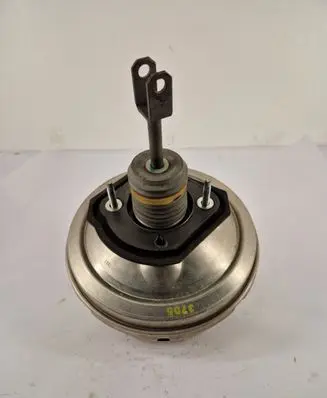 BMW 5 F10 F11 Brake booster 6797260