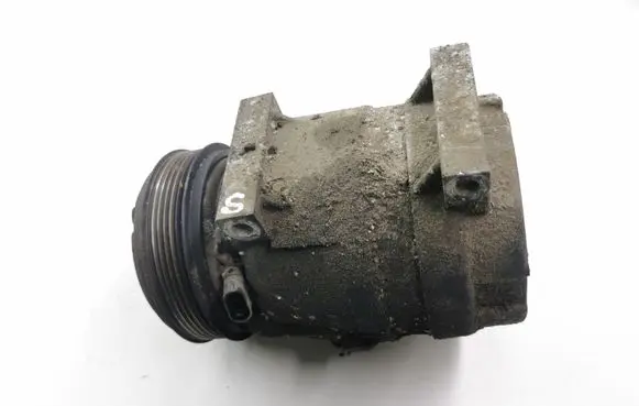 Renault Scenic I Air conditioning (A/C) compressor (pump) 7700105765 6560630