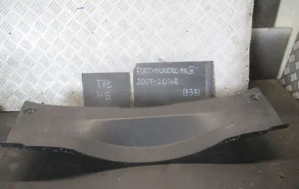 Ford Mondeo MK IV Tailgate/boot cover trim set 7S71A4037