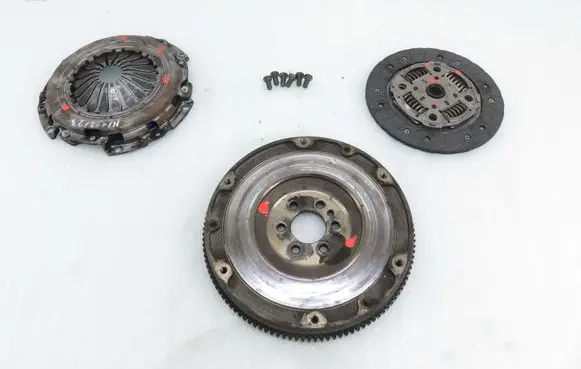 Peugeot 207 Flywheel ADP153028