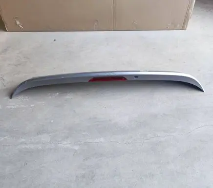Chrysler Pacifica Tailgate/trunk spoiler 5MW30JSCAC