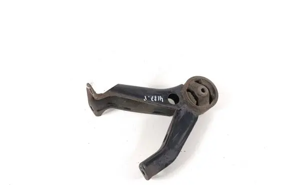Mitsubishi Outlander Engine mount bracket MN184094