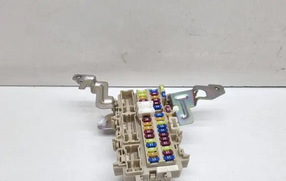 Nissan X-Trail T32 Fuse module 4CL0BC0088