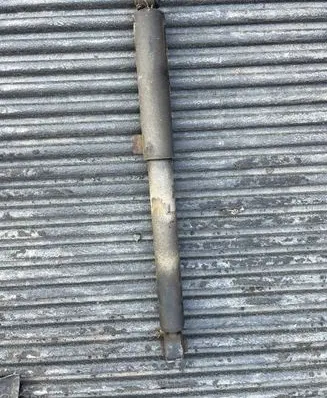 Nissan Navara D40 Rear shock absorber/damper