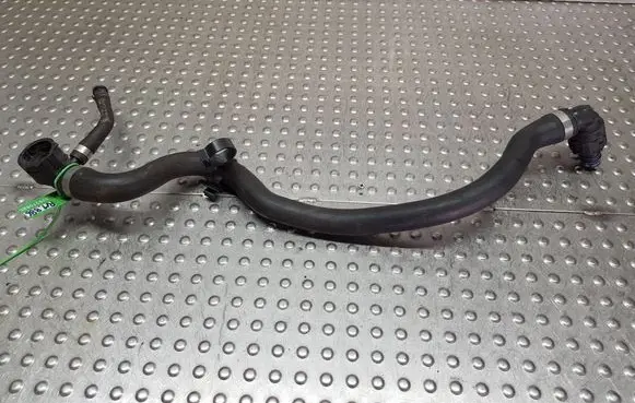 Mercedes-Benz C W204 Engine coolant pipe/hose S26370886 A2048300096