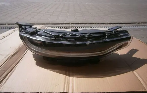 KIA Xceed Headlight/headlamp
