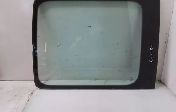 Volkswagen Caddy Side middle window/glass 43R001583