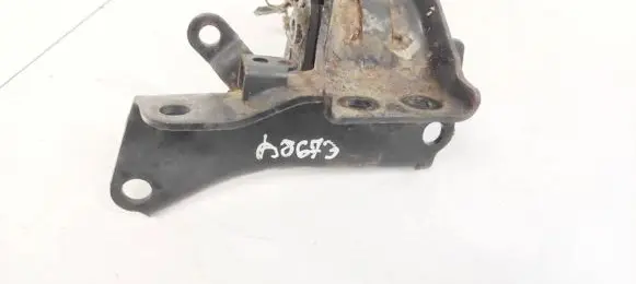 Toyota Corolla Verso AR10 Engine mount bracket