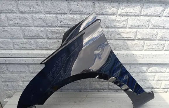Suzuki Swift II Fender