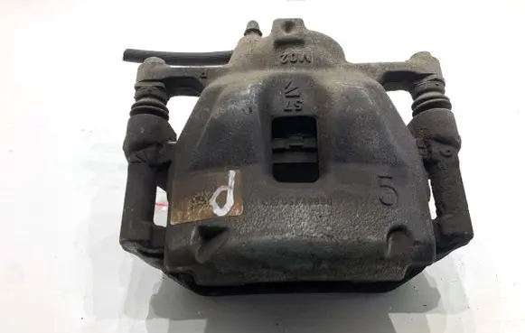 Toyota Yaris Cross Front brake caliper 