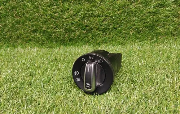 Volkswagen Polo V 6R Light switch 6R0941531J
