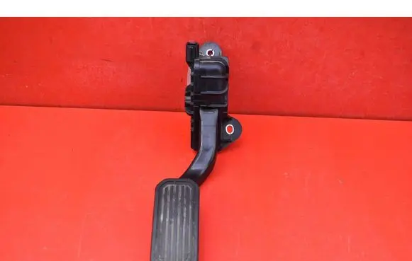 Toyota Prius (NHW20) Accelerator throttle pedal 78120-47050