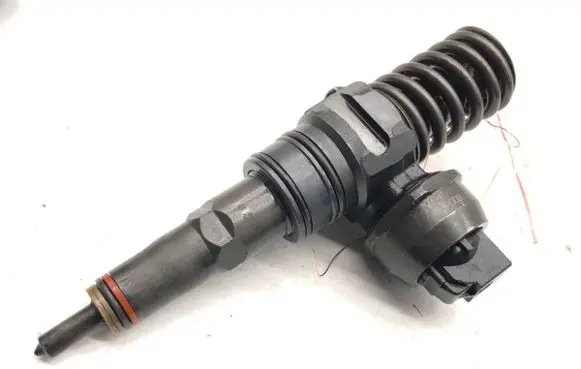 Seat Alhambra (Mk1) Fuel injector 