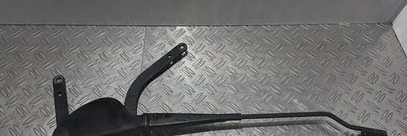 Mercedes-Benz C W203 Front wiper blade arm A2038201944