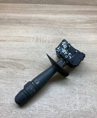 Renault Megane I Indicator stalk 7700428212