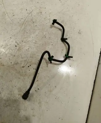 Fuel return line/hose