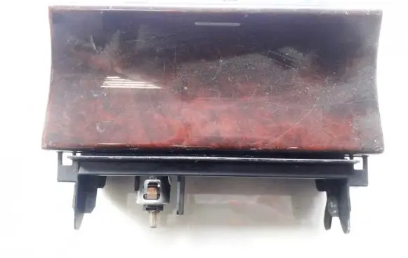 Mercedes-Benz E W210 Car ashtray