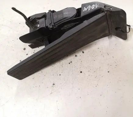 BMW 1 F20 F21 Accelerator throttle pedal 17549301 35426853176 6PV01043532