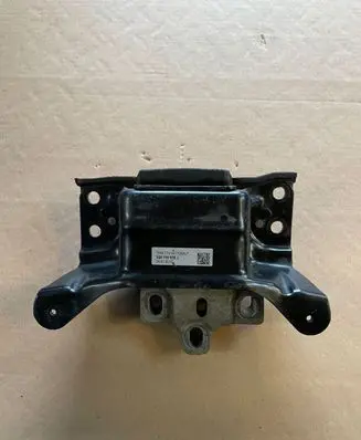 Volkswagen Arteon Gearbox mount 3Q0199555J
