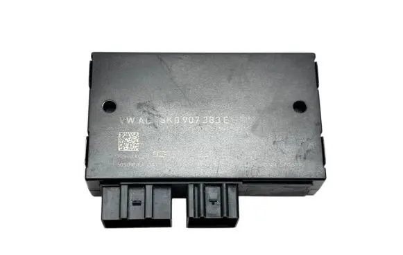 Audi A5 8T 8F Tow bar trailer control unit/module 8K0907383E