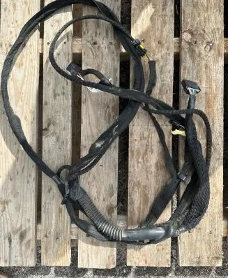 Opel Vivaro Tailgate/trunk wiring harness 8200364071 93853075