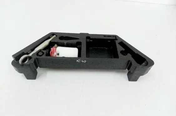 Volvo XC40 Tool set 31445789