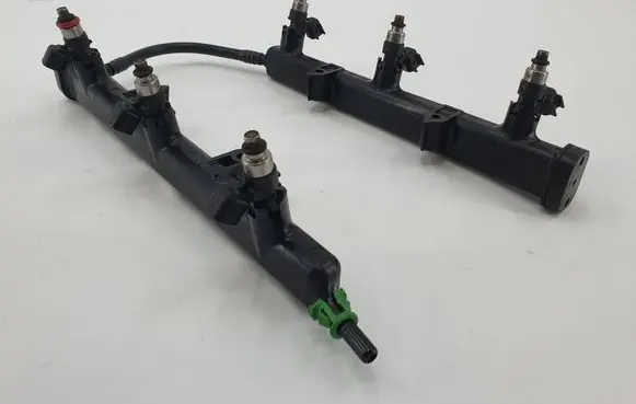 Chrysler Town & Country V Fuel injectors set