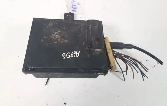 Nissan Primera Other control units/modules 020006