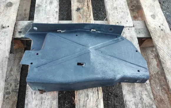 Renault Trafic II (X83) Engine splash shield/under tray 8200505045 93857408