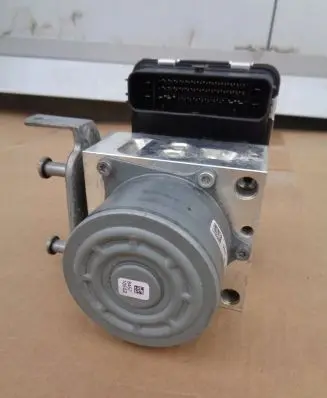Mercedes-Benz C W205 ABS Pump
