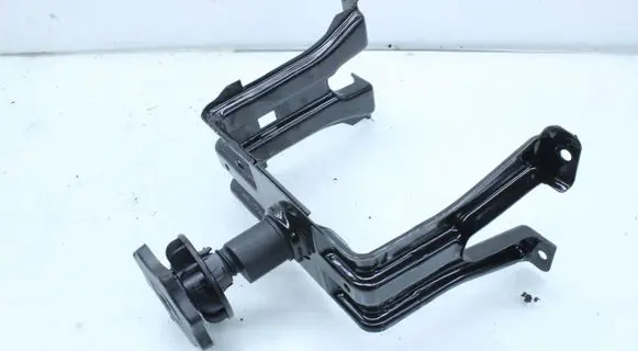 Audi A4 Allroad B8 Spare wheel mounting bracket 8K0802715A