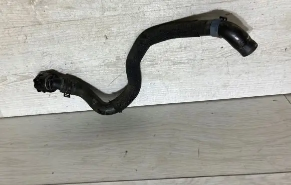 Audi A3 S3 8V Engine coolant pipe/hose 5Q0122157DJ