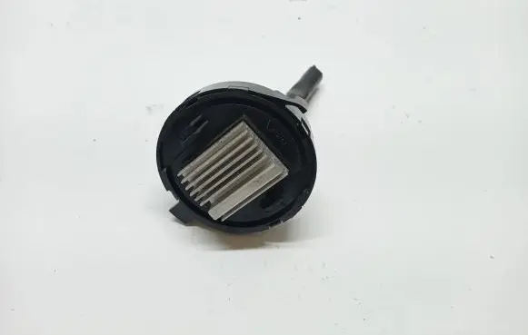 Mazda CX-5 Heater blower motor/fan resistor H7651KA0G