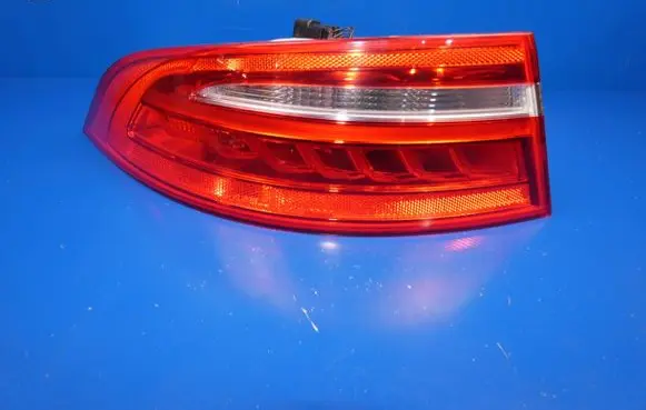 Jaguar XE Rear/tail lights