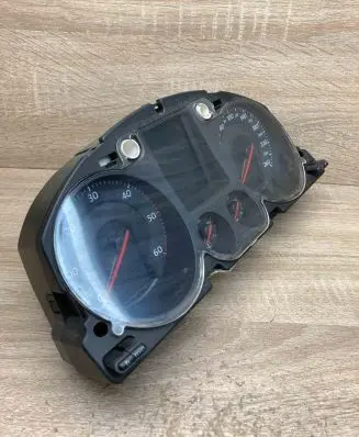 Volkswagen PASSAT B6 Speedometer (instrument cluster) 3C0920871 X006000 LHD
