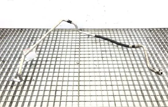 Air conditioning (A/C) pipe/hose