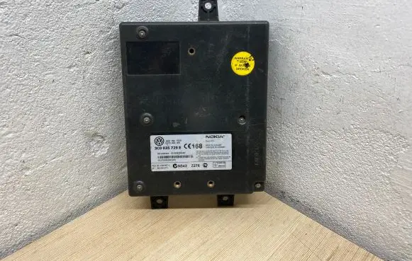 Volkswagen PASSAT B6 Phone control unit/module 3C0035729E 00100BE83AE0