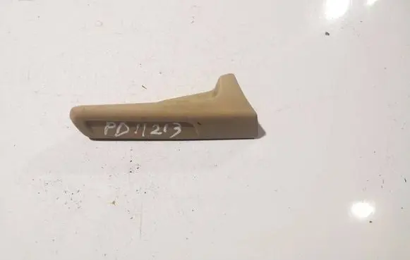 Volkswagen PASSAT B6 Rear seat side bottom trim 3C0882292
