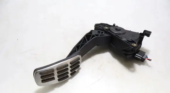 Nissan Micra K14 Accelerator throttle pedal