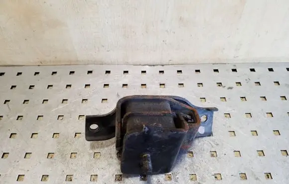 Subaru Forester SG Engine mount bracket 41022FA001