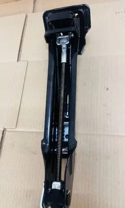 Audi Q5 SQ5 8R Lift Jack 8R0011031E