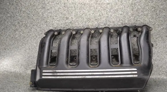 BMW 5 E39 Intake manifold 2247439