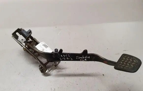 Clutch pedal