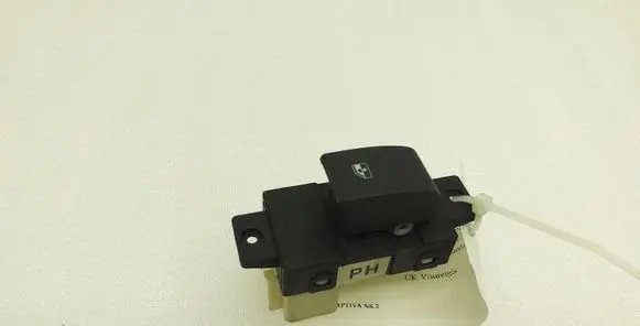 Chevrolet Captiva Electric window control switch