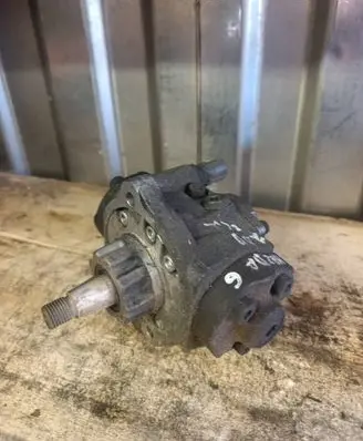 Mazda 6 Fuel injection high pressure pump 2940000420
