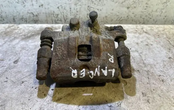 Mitsubishi Lancer X Rear brake caliper